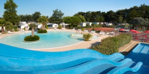camping sud-Finistère toboggan multi-voies