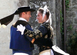 Camping Pont l'Abbé - danse traditionnelle bretonne