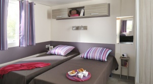 Lodge PMR 4 personnes - chambre 2 lits simples