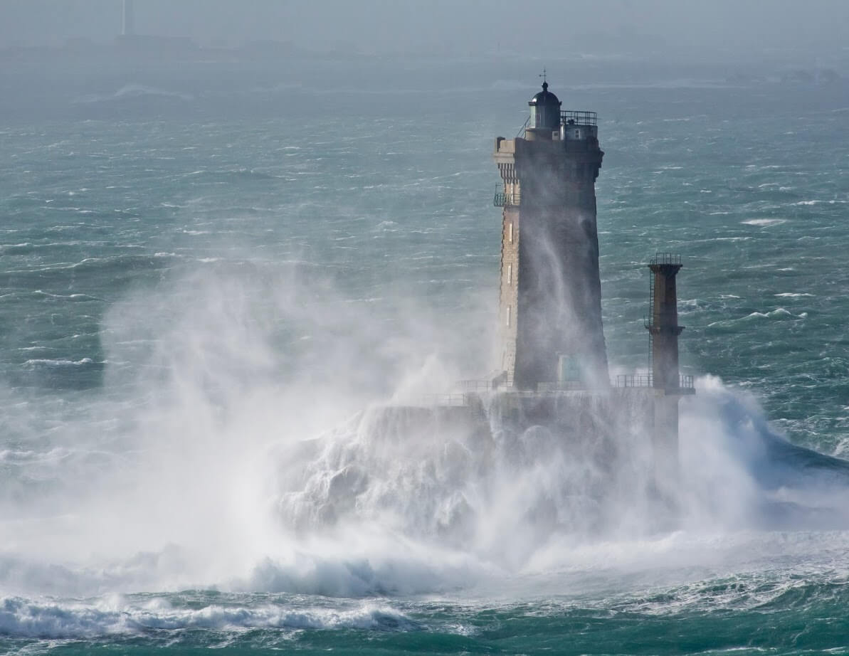 Le phare de la Vieille à la Pointe du Raz